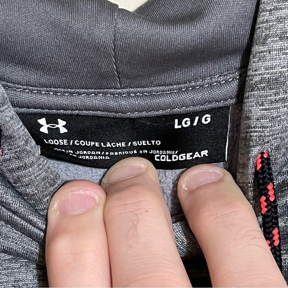 Under Armor Hoodie – Women’s Size: L /  Pull Over / kangaroo pouch / Gray - Picture 7 of 8